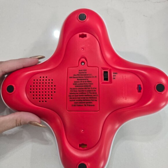 Pokémon Trainer Trivia Game With Lights & Sounds Christmas Birthday Electronic - Picture 4 of 6